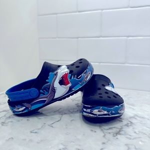 Toddler size 9 crocs